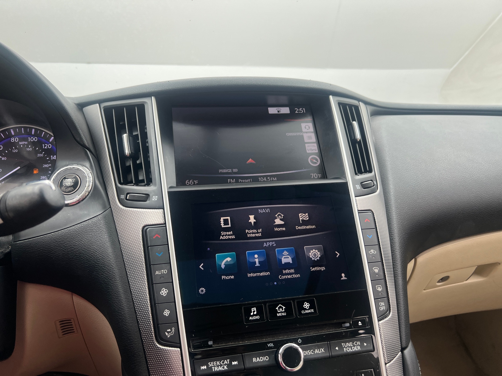 Thumbnail: 2015 INFINITI Q50 - 3