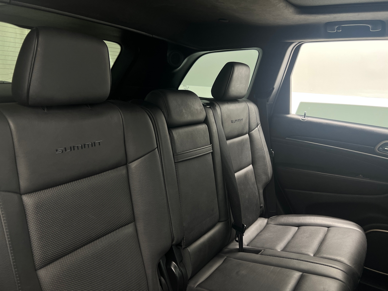 Thumbnail: 2015 Jeep Grand Cherokee - 5
