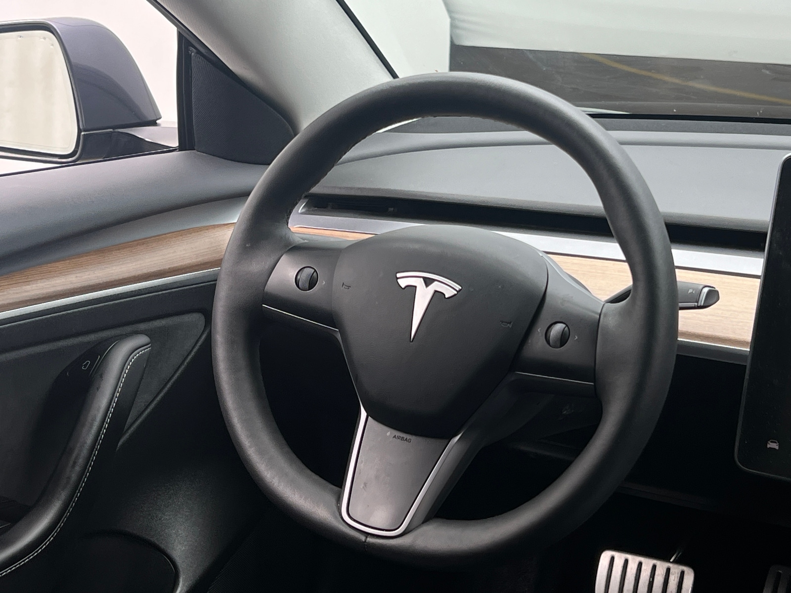 Thumbnail: 2022 Tesla Model 3 - 4