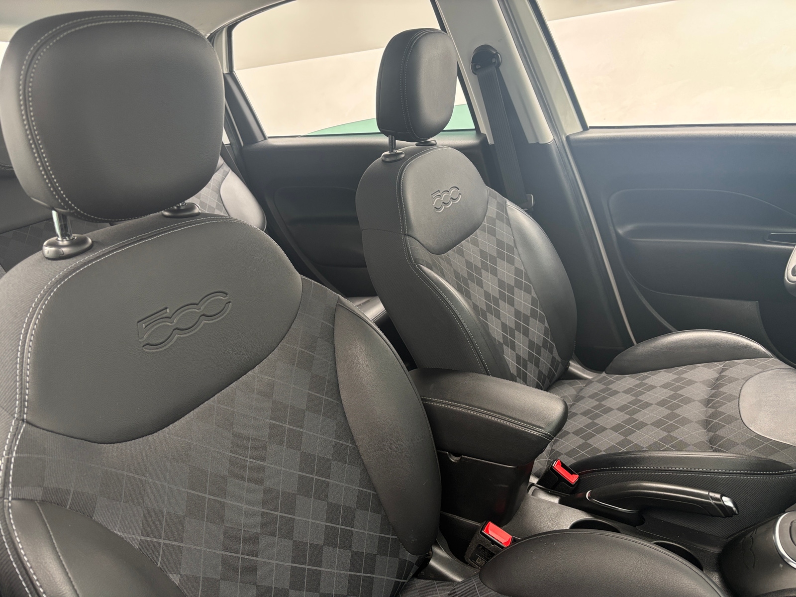 Thumbnail: 2018 Fiat 500L - 2