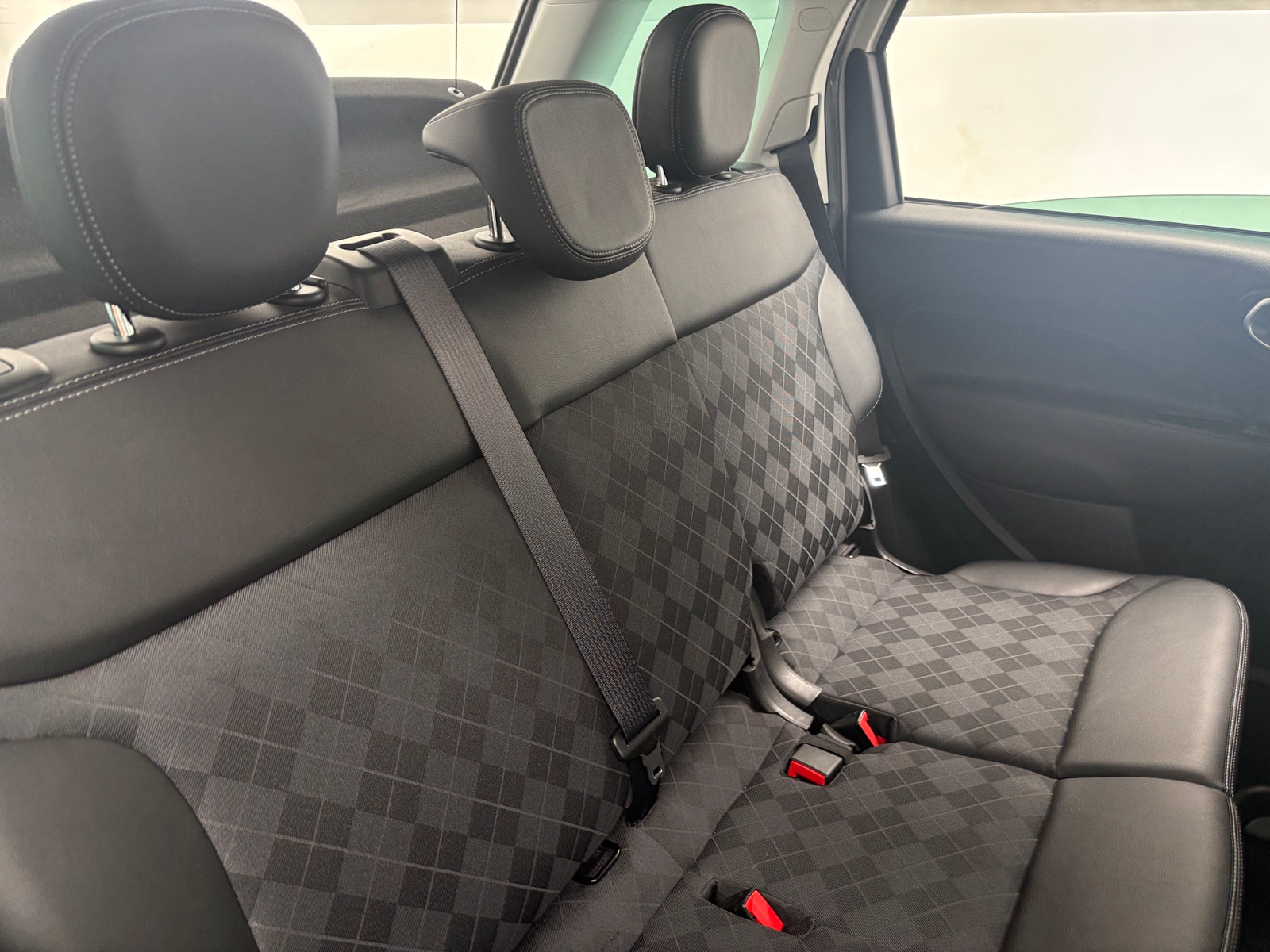 Thumbnail: 2018 Fiat 500L - 6