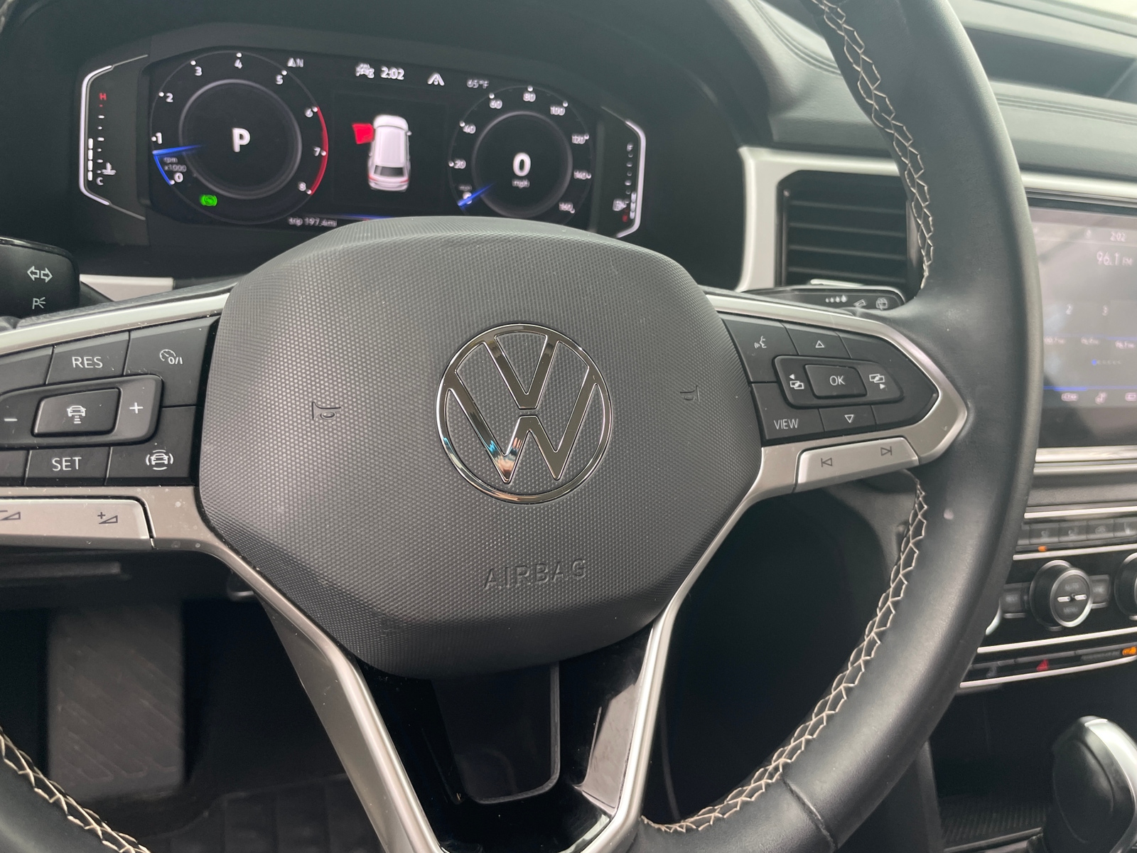 Thumbnail: 2022 Volkswagen Atlas - 4