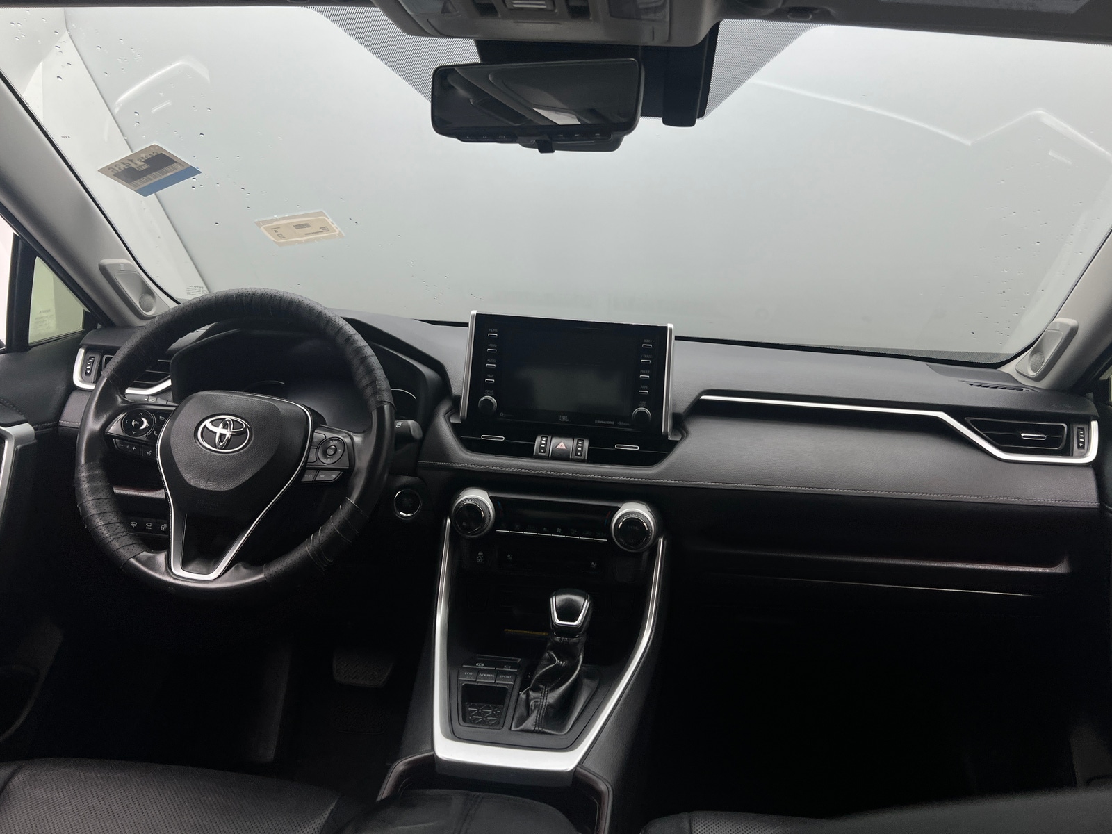 Thumbnail: 2019 Toyota RAV4 - 2
