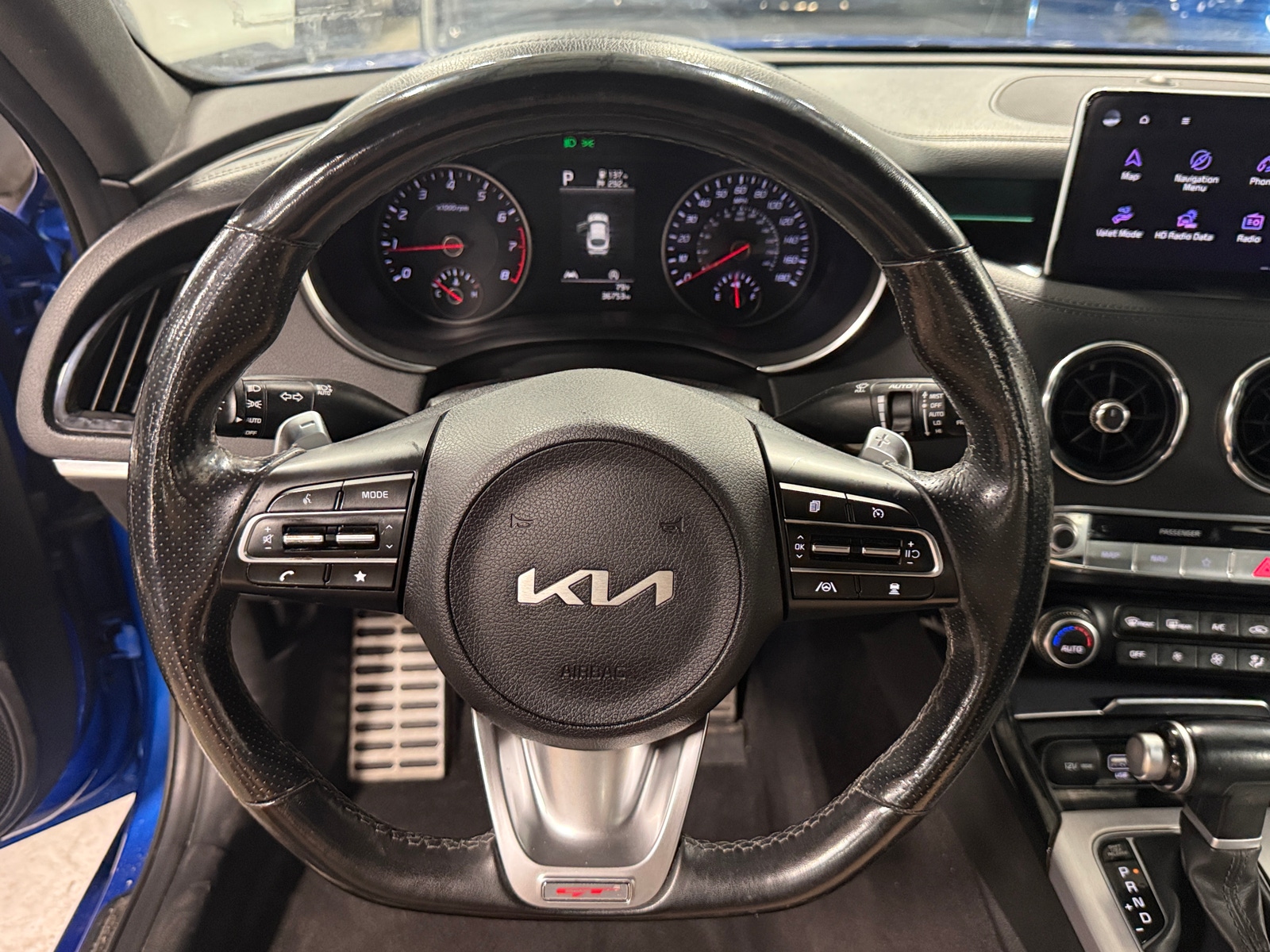 Thumbnail: 2022 Kia Stinger - 4