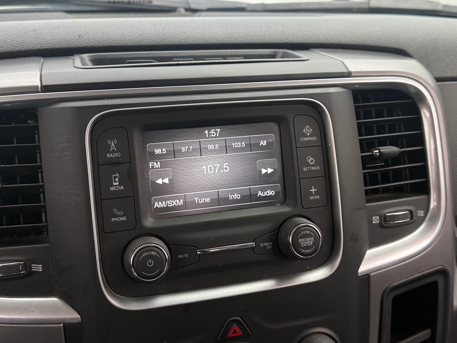 Thumbnail: 2024 RAM 1500 Classic - 4