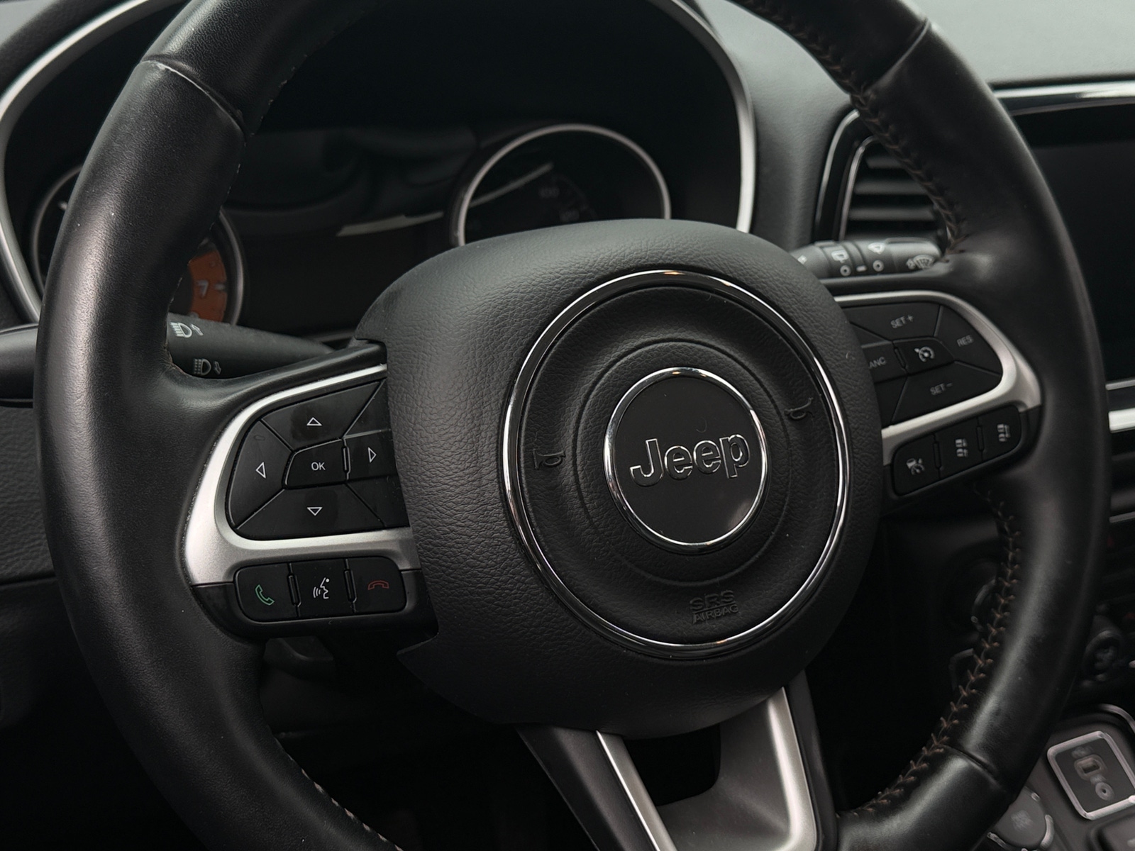 Thumbnail: 2021 Jeep Compass - 4