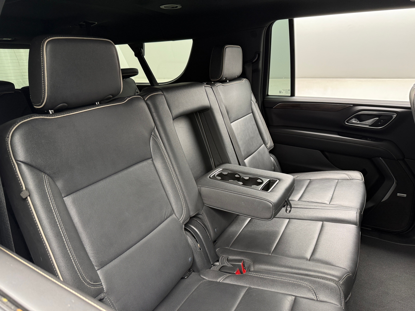 Thumbnail: 2024 Chevrolet Suburban - 5
