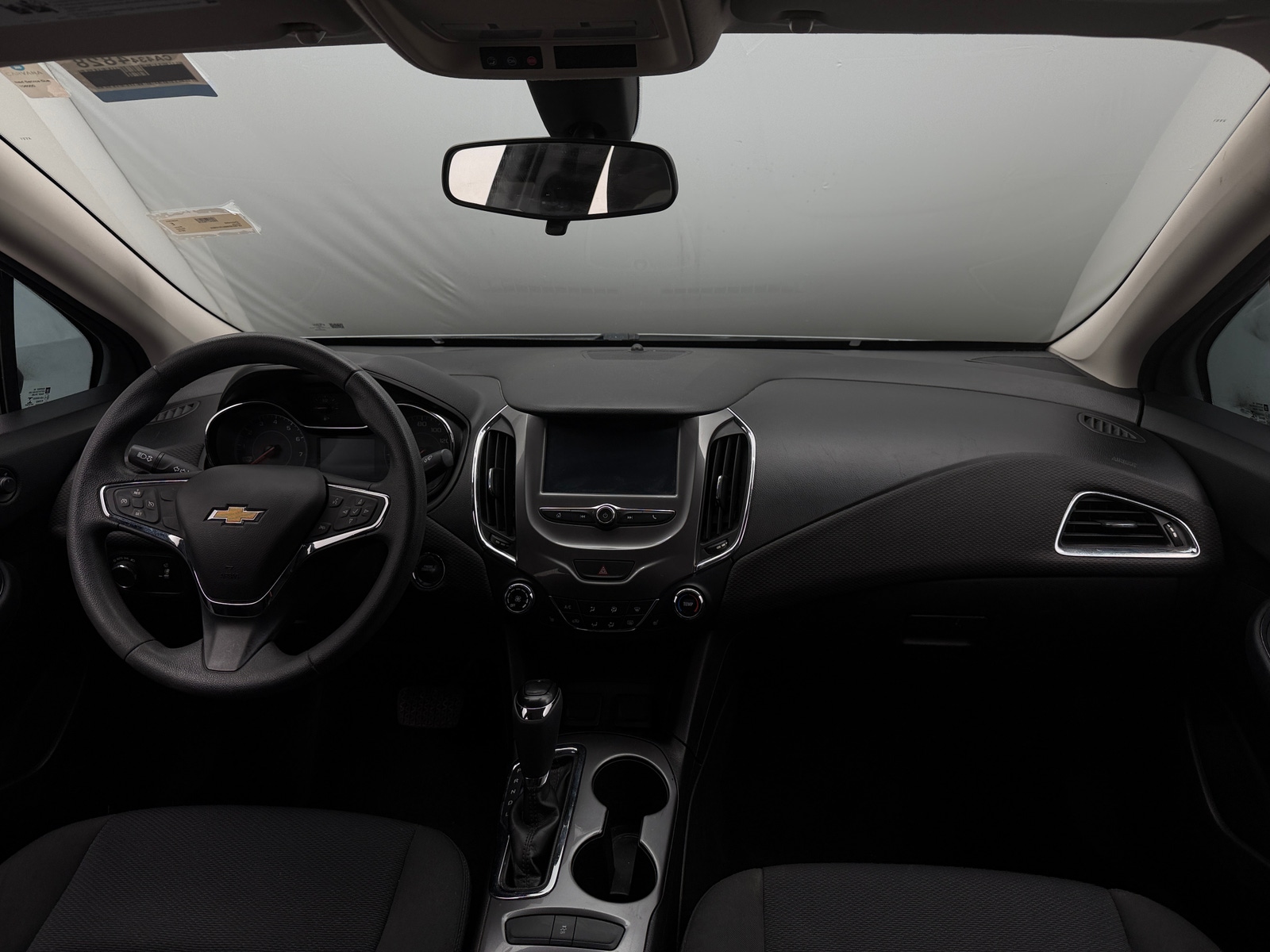 Thumbnail: 2016 Chevrolet Cruze - 3