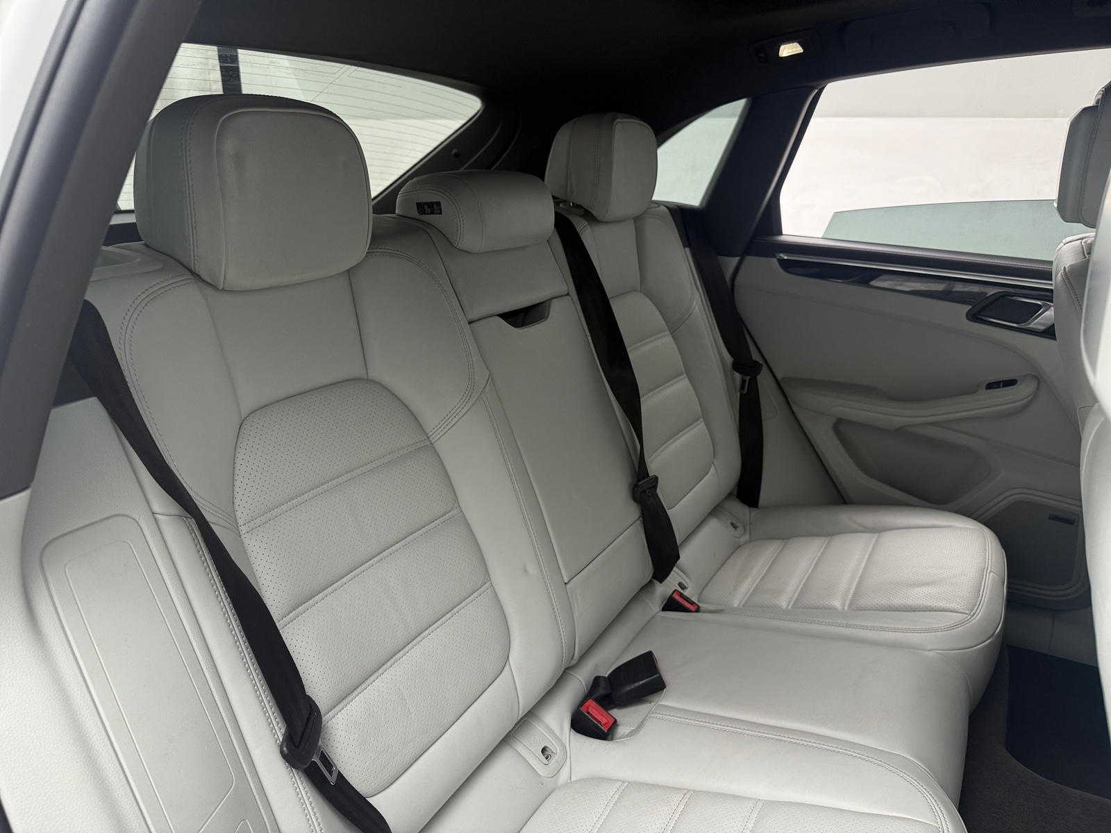 Thumbnail: 2018 Porsche Macan - 5
