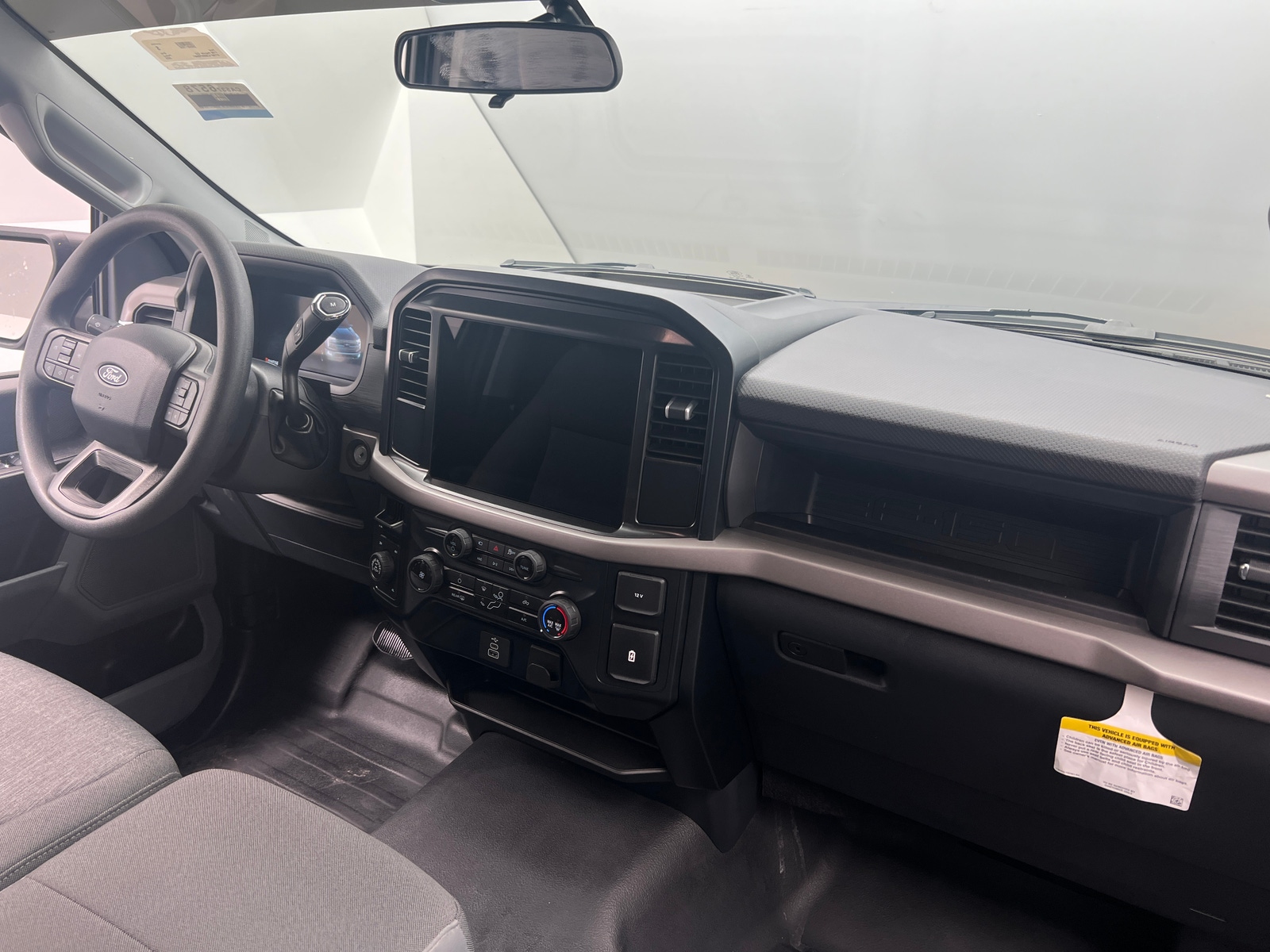 Thumbnail: 2025 Ford Econoline - 3