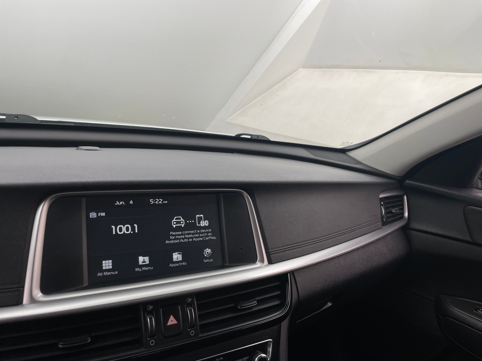 Thumbnail: 2019 Kia Optima - 4