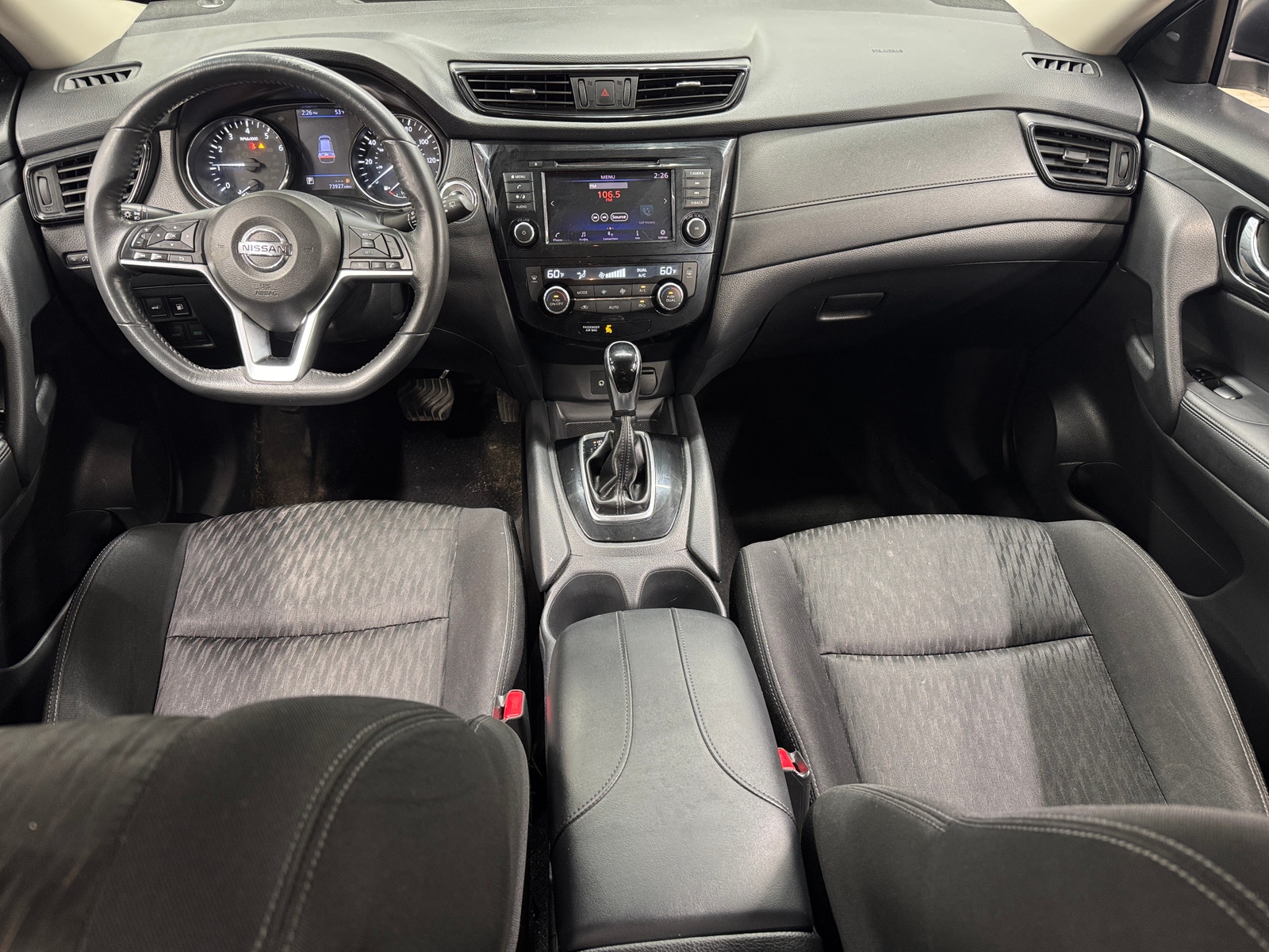 Thumbnail: 2018 Nissan Rogue - 3