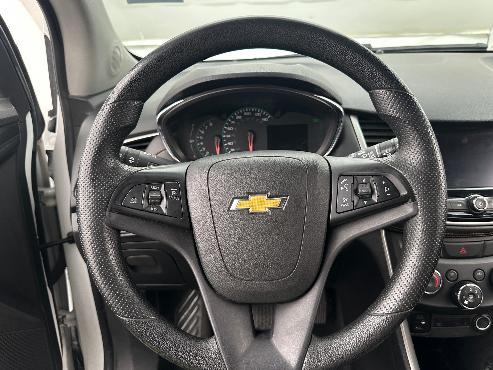 Thumbnail: 2020 Chevrolet Trax - 5