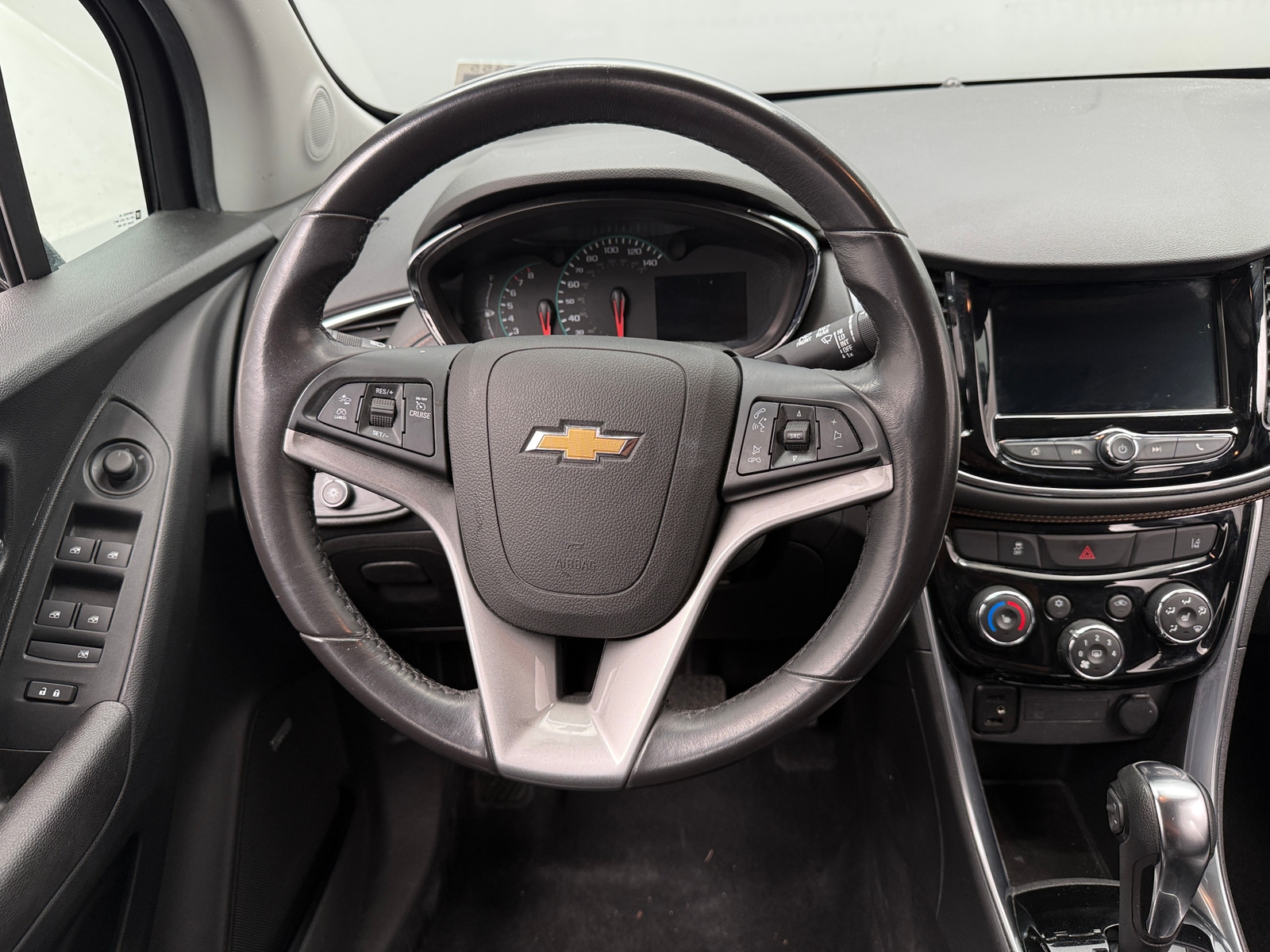 Thumbnail: 2019 Chevrolet Trax - 4