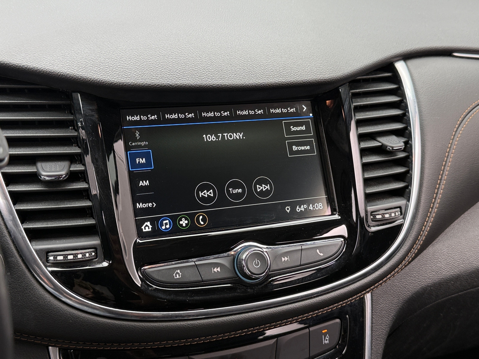 Thumbnail: 2019 Chevrolet Trax - 3