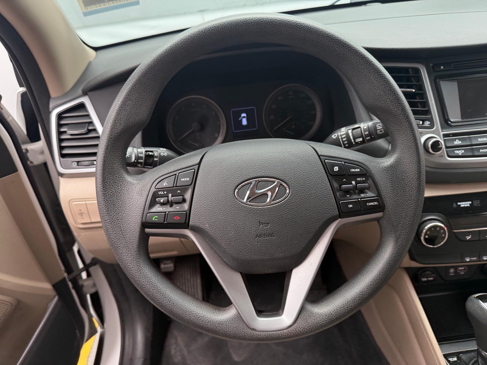 Thumbnail: 2017 Hyundai Tucson - 5