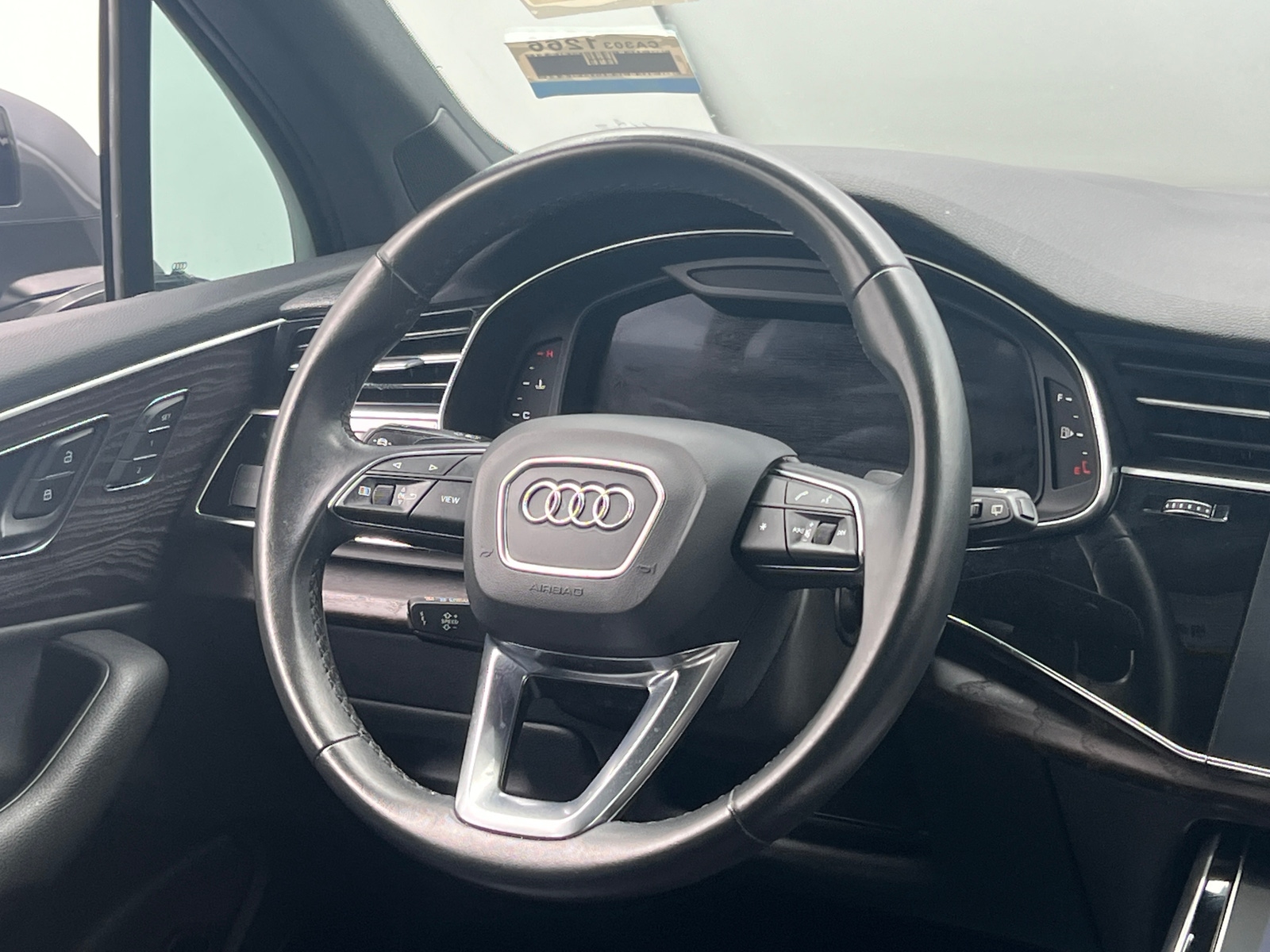 Thumbnail: 2021 Audi Q7 - 4