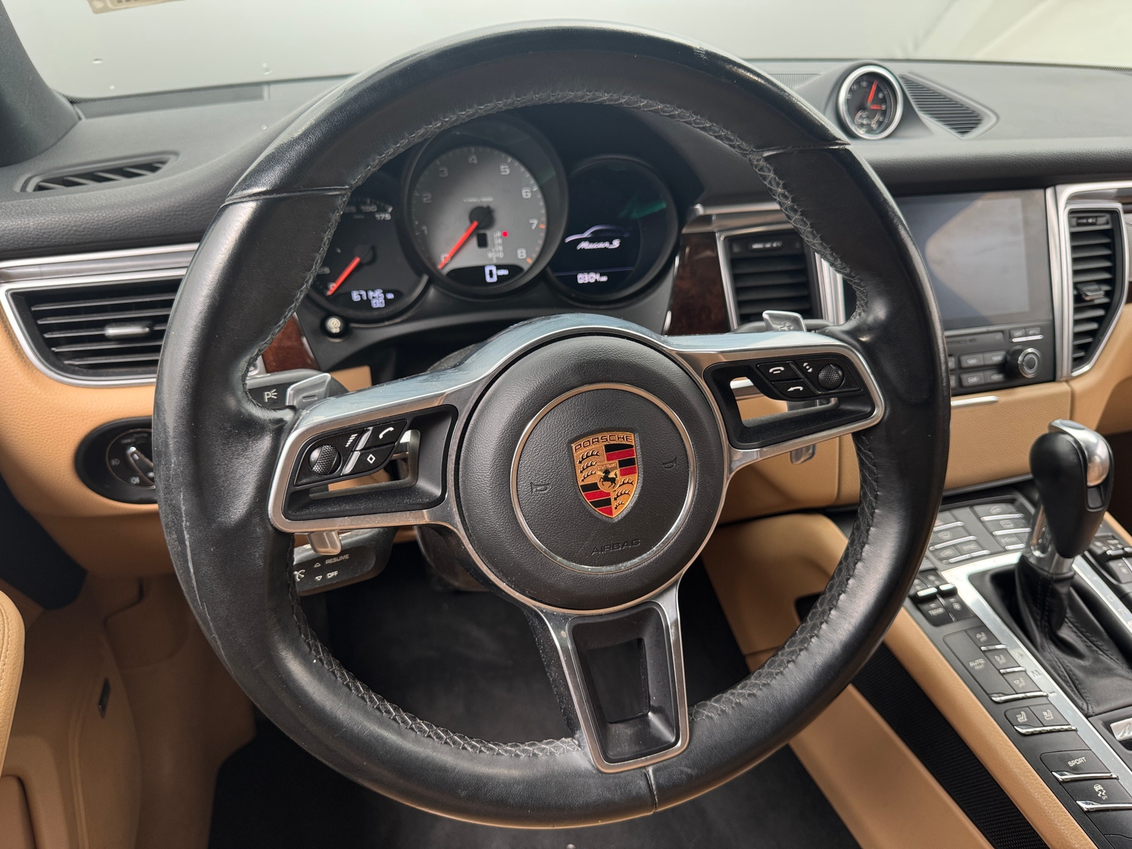Thumbnail: 2017 Porsche Macan - 5
