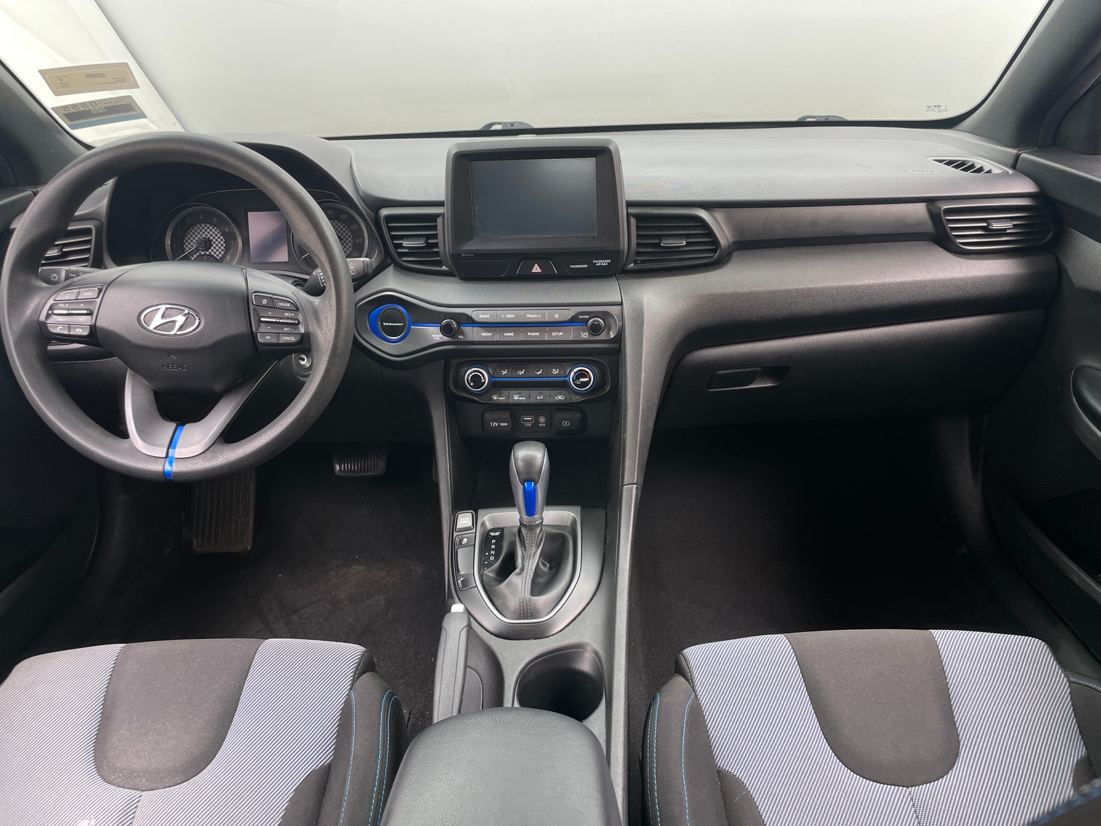 Thumbnail: 2019 Hyundai Veloster - 3