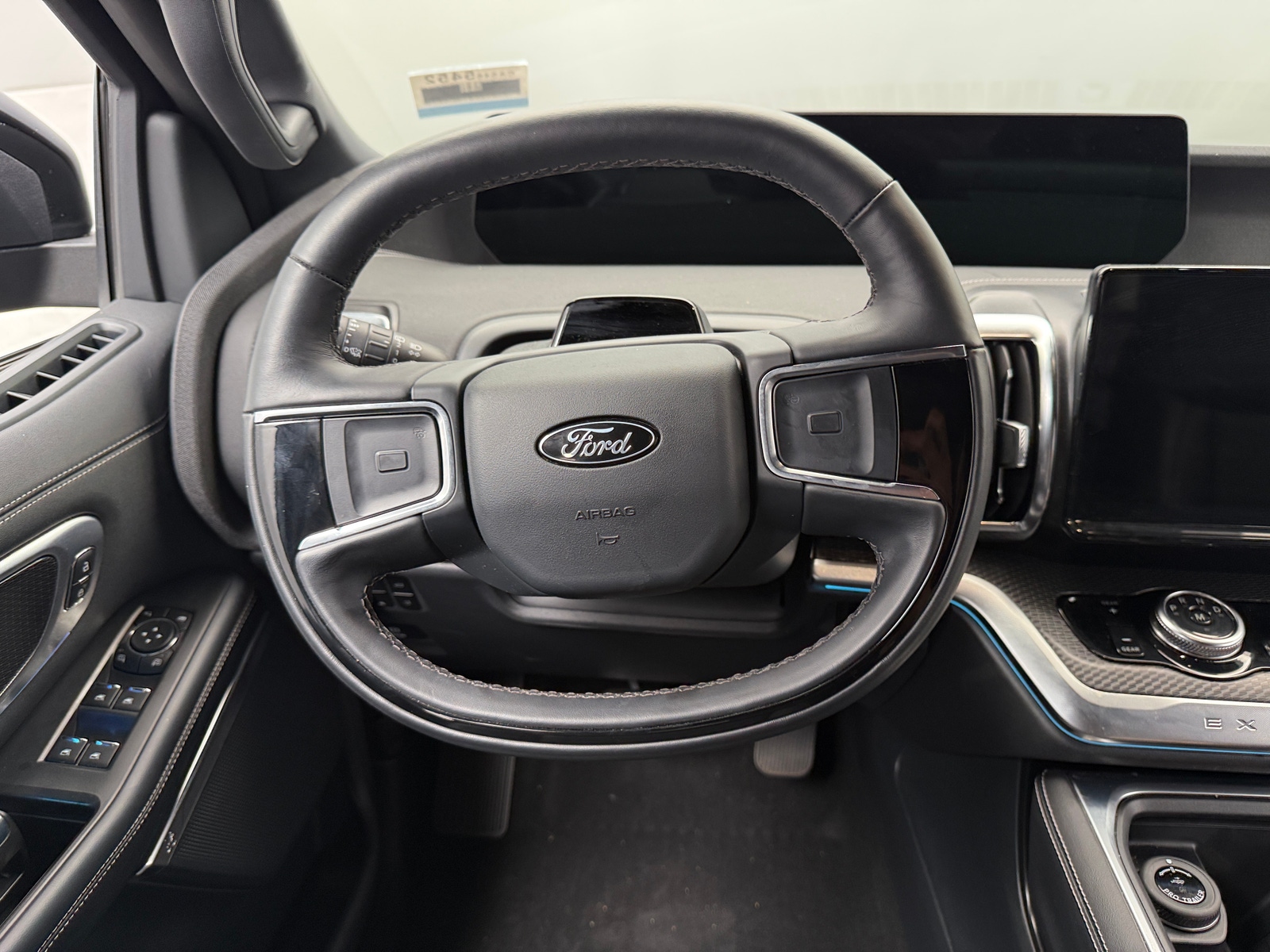 Thumbnail: 2025 Ford Expedition MAX - 4