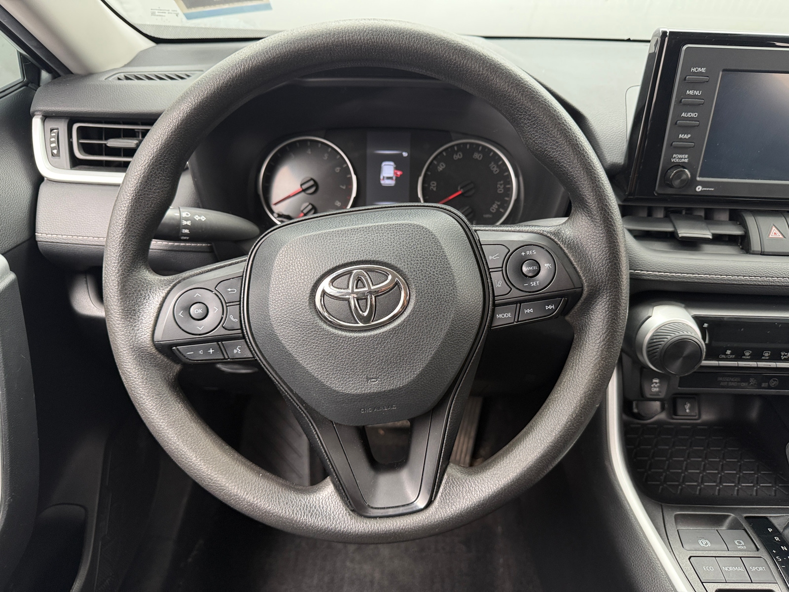 Thumbnail: 2022 Toyota RAV4 - 5