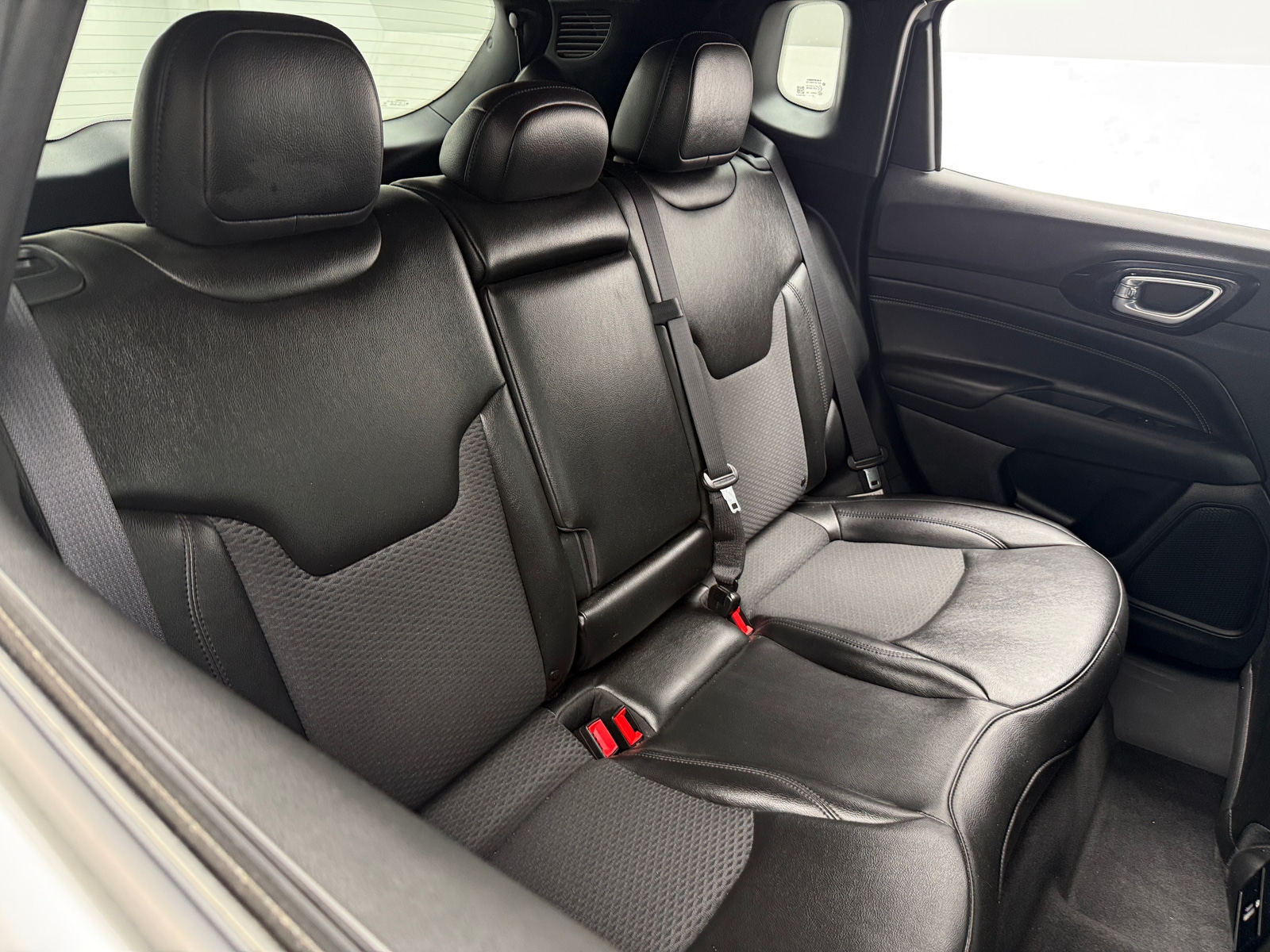 Thumbnail: 2022 Jeep Compass - 6