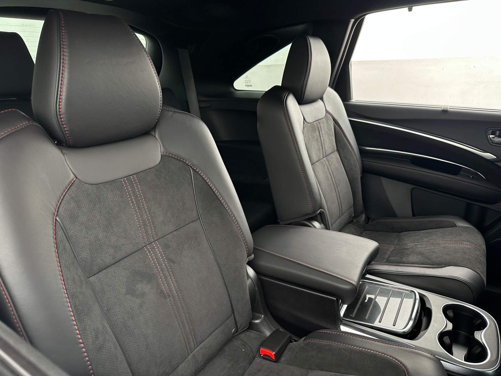 Thumbnail: 2020 Acura MDX - 5