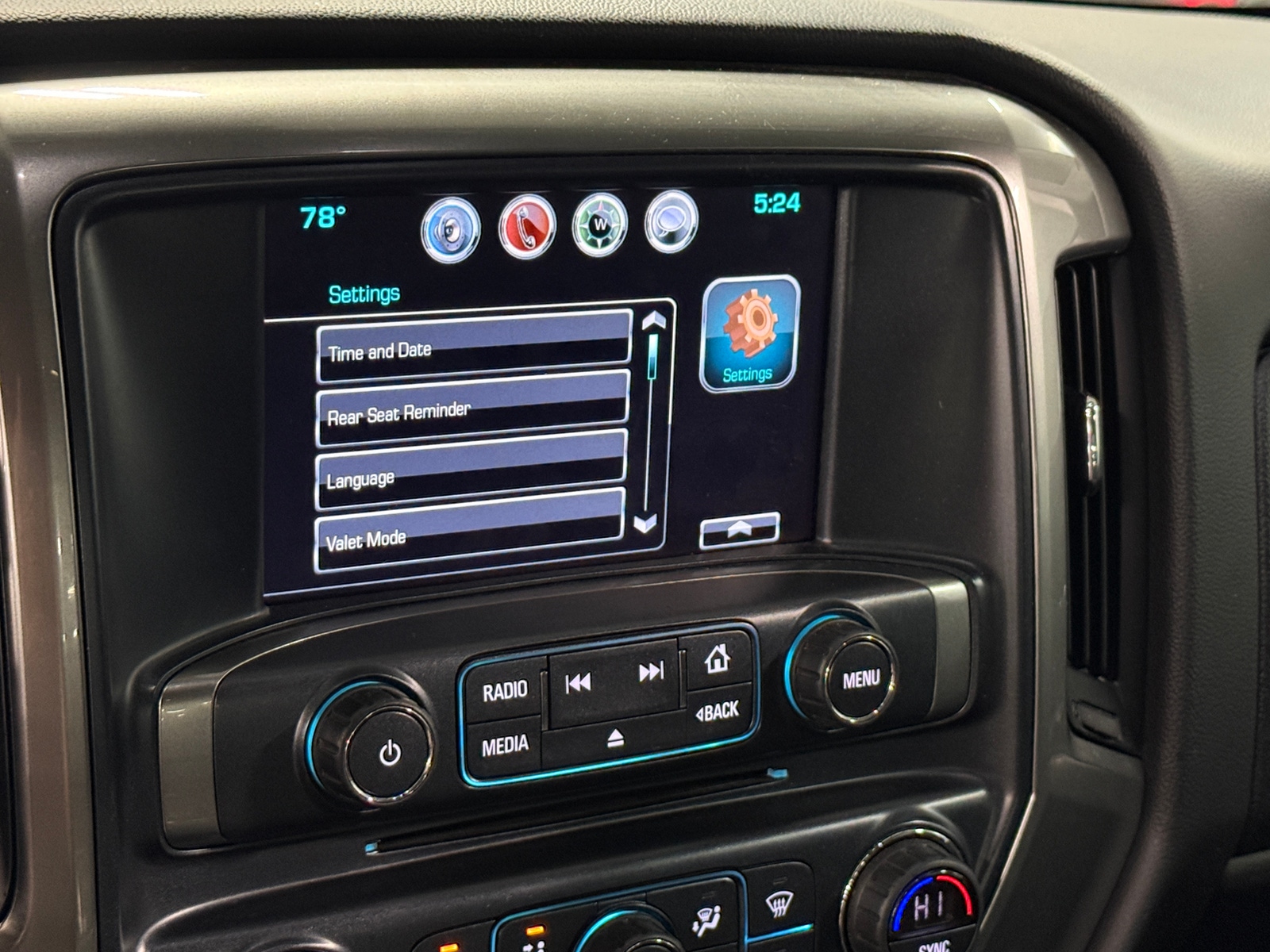 Thumbnail: 2018 Chevrolet Silverado 1500 - 4