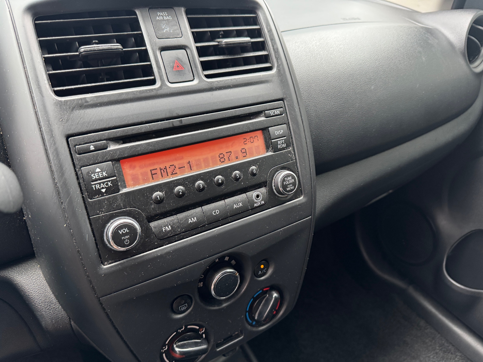 Thumbnail: 2016 Nissan Versa - 4