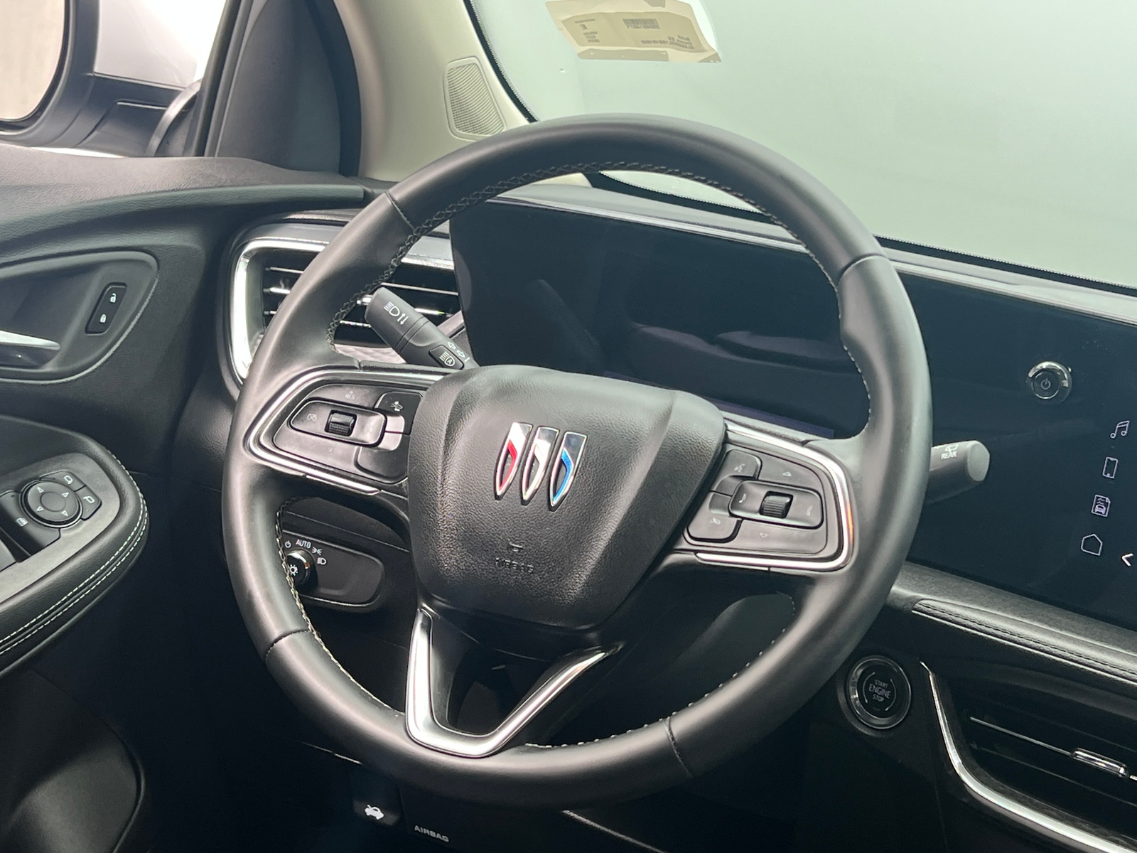 Thumbnail: 2025 Buick Encore GX - 4