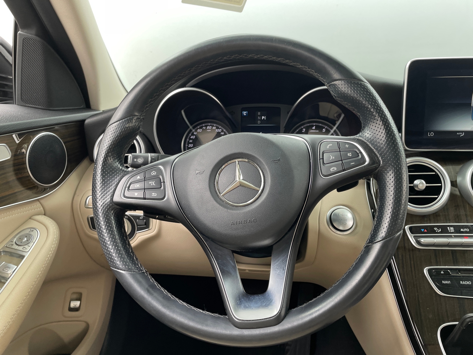 Thumbnail: 2016 Mercedes-Benz C-Class - 4