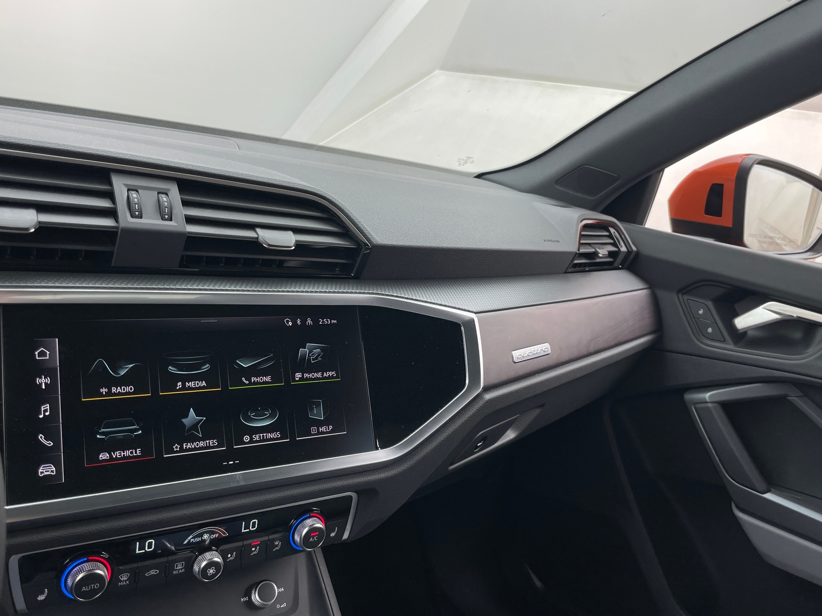 Thumbnail: 2024 Audi Q3 - 3