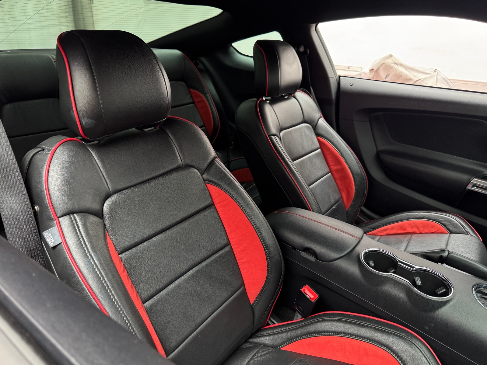 Thumbnail: 2017 Ford Mustang - 2