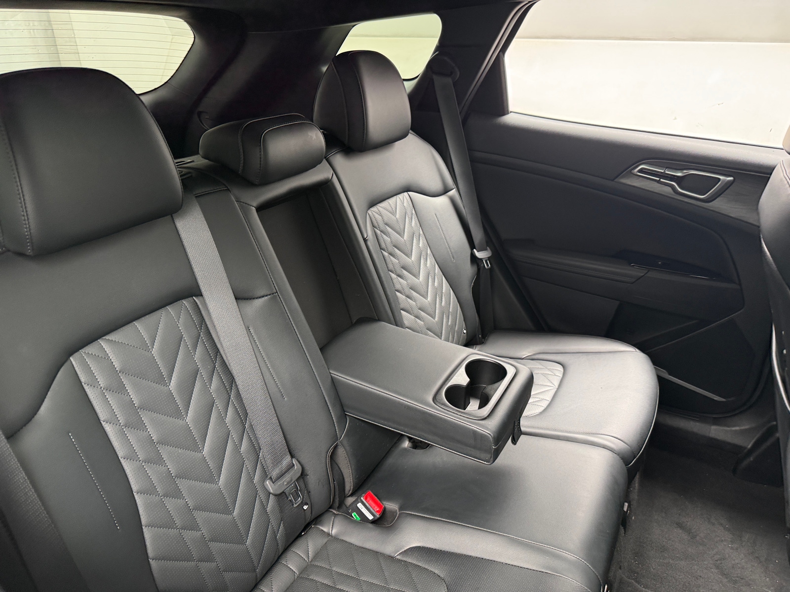 Thumbnail: 2023 Kia Sportage - 5
