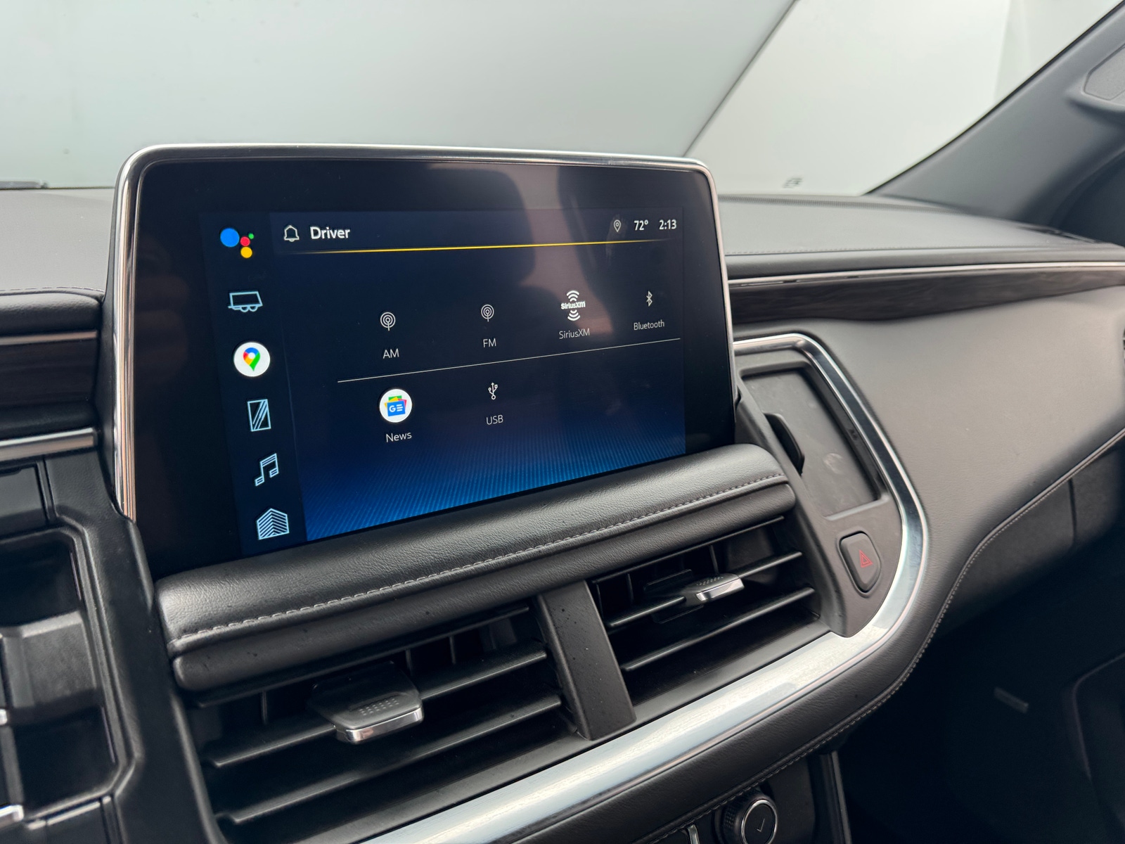Thumbnail: 2022 Chevrolet Suburban - 3
