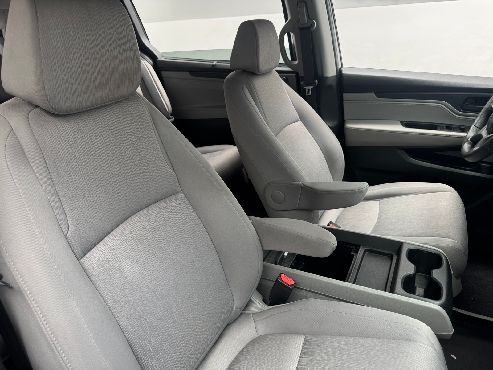Thumbnail: 2019 Honda Odyssey - 2