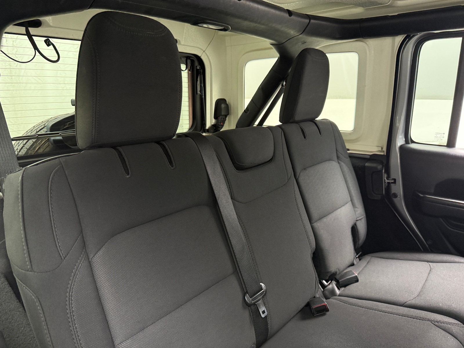 Thumbnail: 2020 Jeep Wrangler - 6