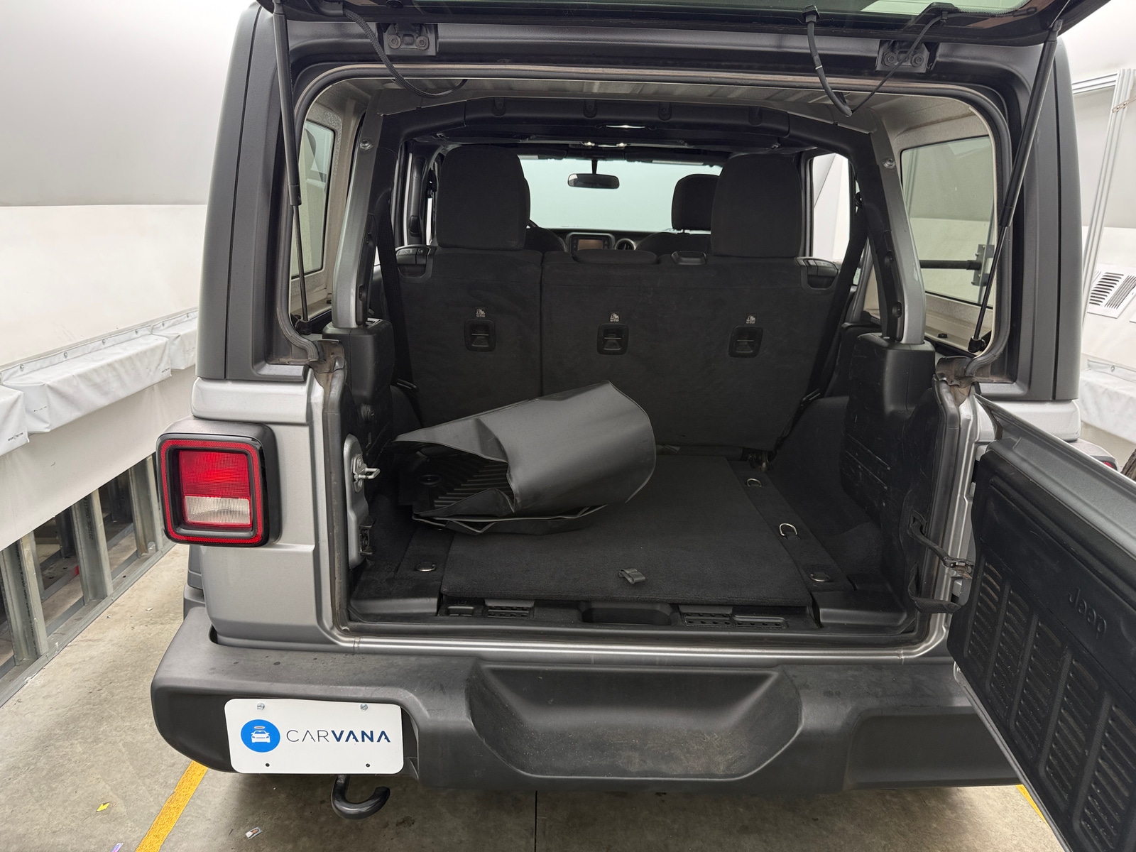 Thumbnail: 2020 Jeep Wrangler - 7