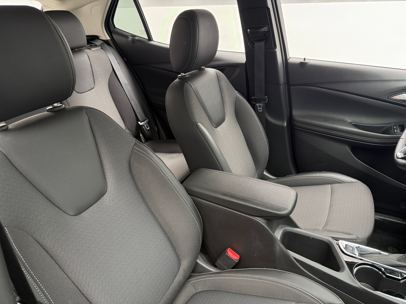 Thumbnail: 2025 Buick Encore GX - 2