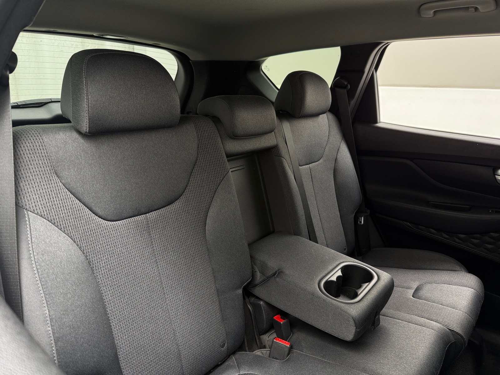 Thumbnail: 2019 Hyundai Santa Fe - 6