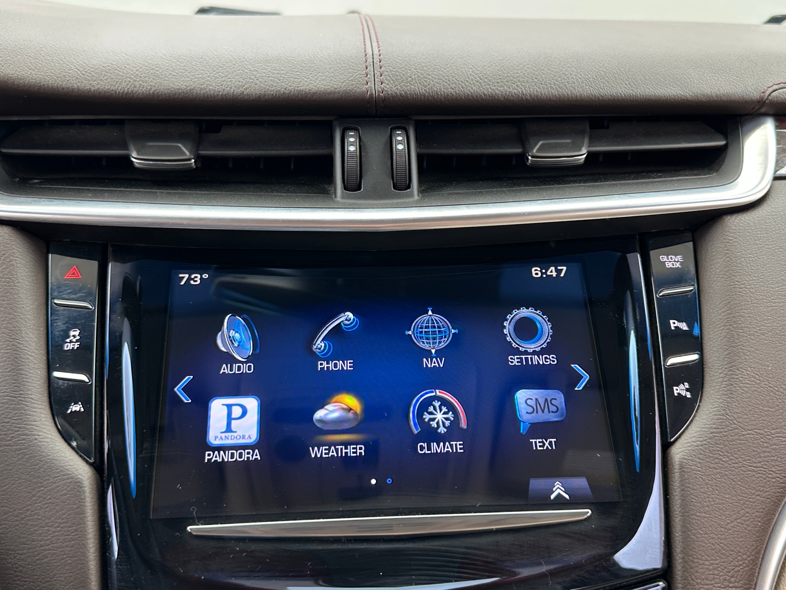 Thumbnail: 2015 Cadillac XTS - 3
