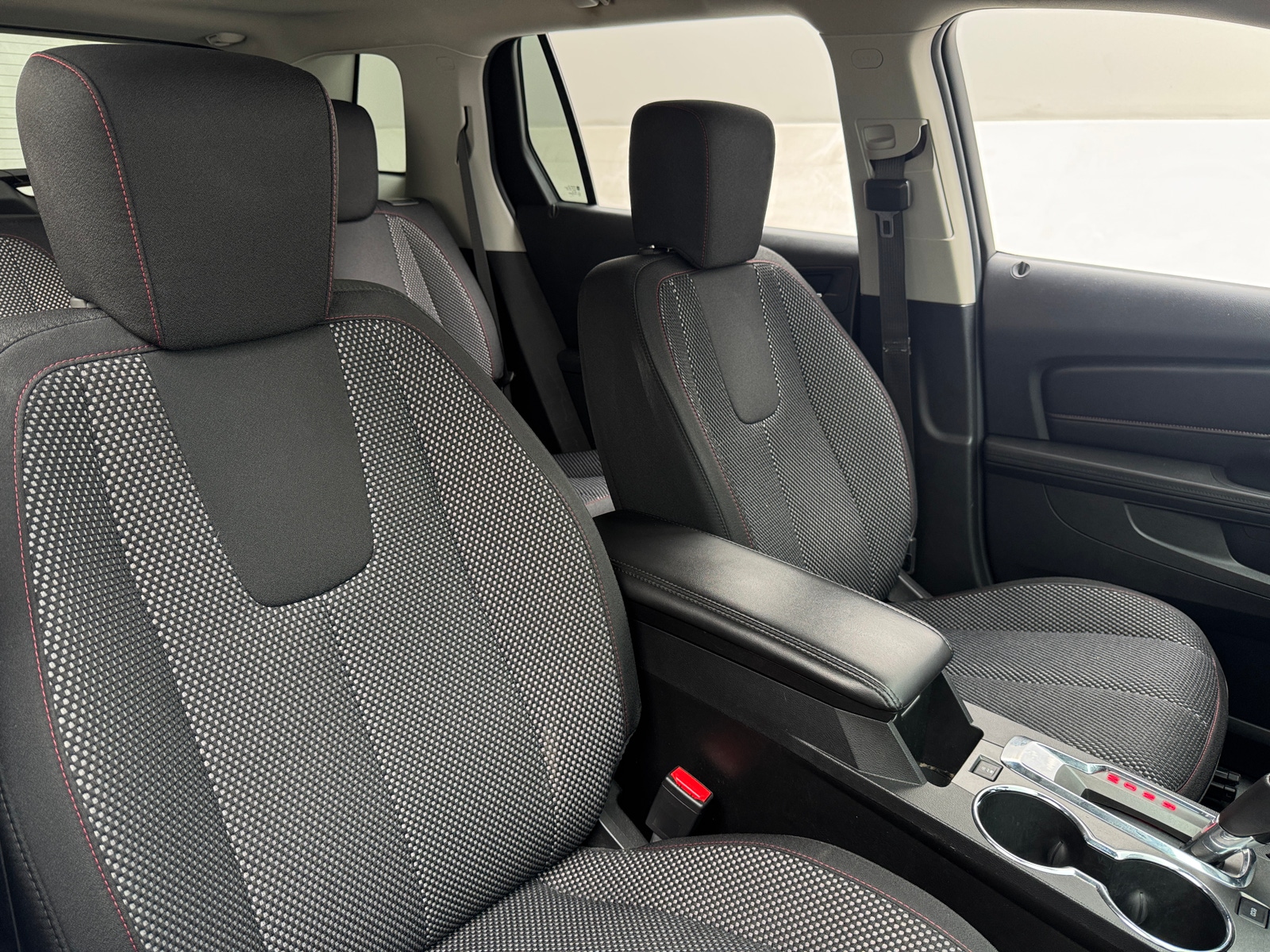Thumbnail: 2017 GMC Terrain - 2