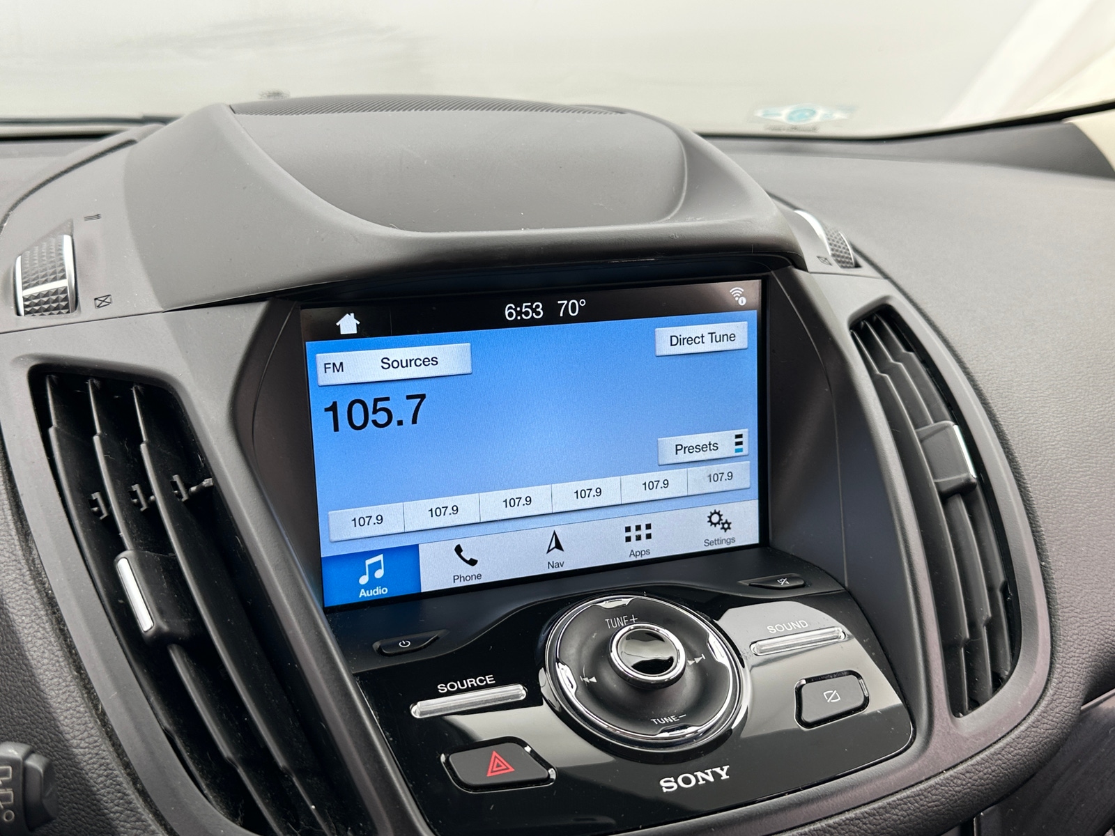 Thumbnail: 2019 Ford Escape - 3