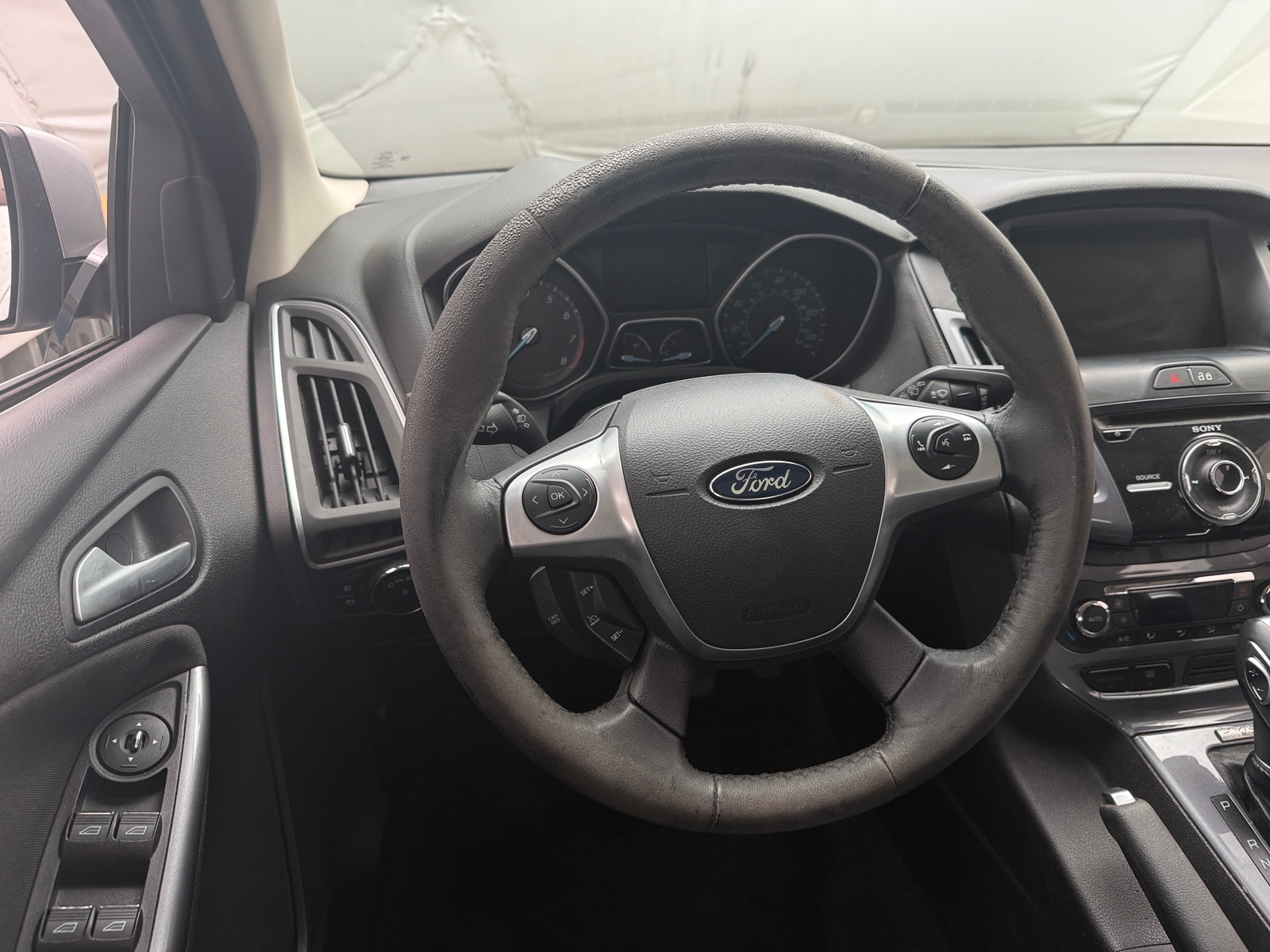 Thumbnail: 2014 Ford Focus - 4