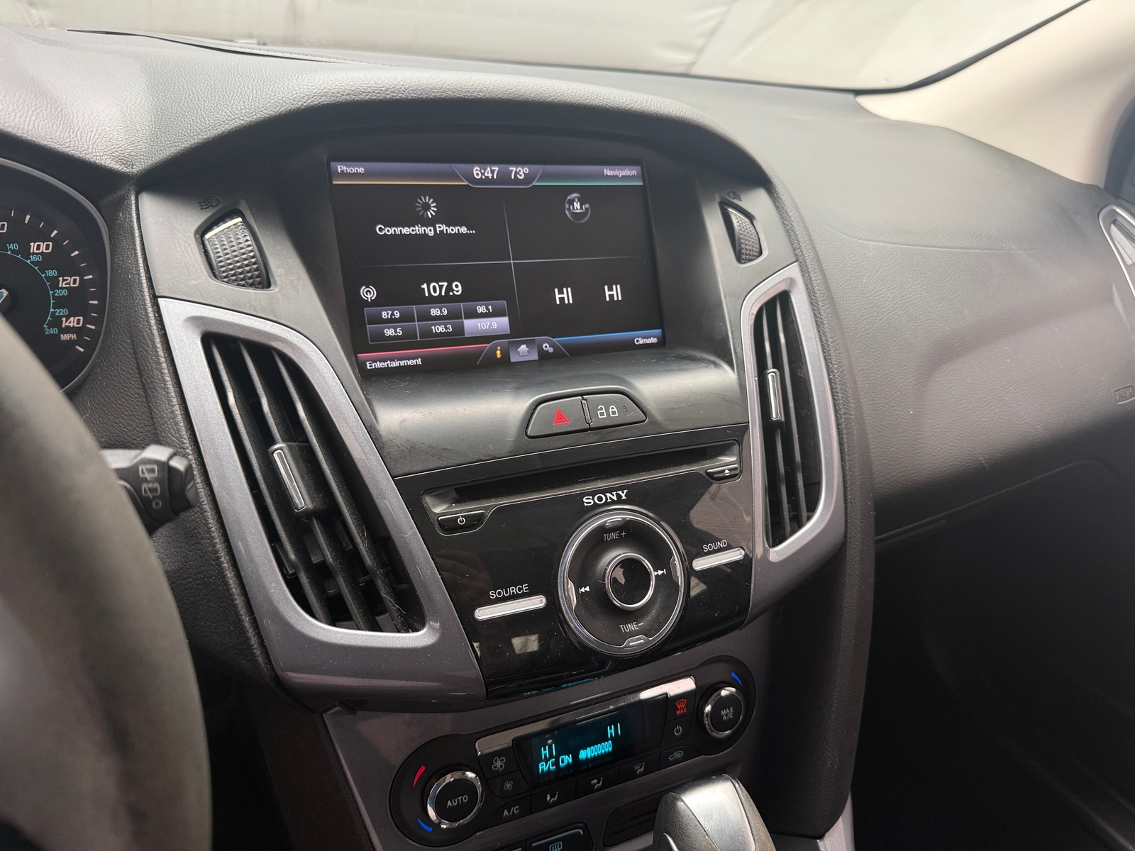 Thumbnail: 2014 Ford Focus - 3