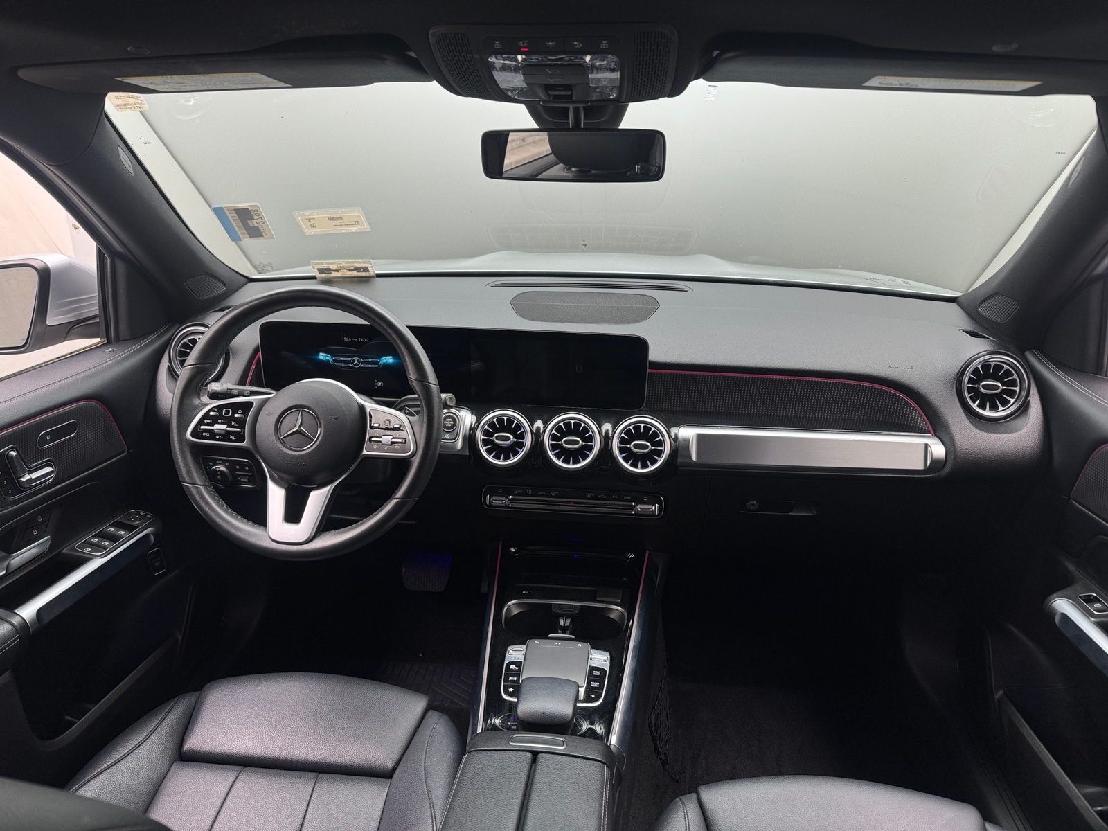 Thumbnail: 2020 Mercedes-Benz GLB - 2