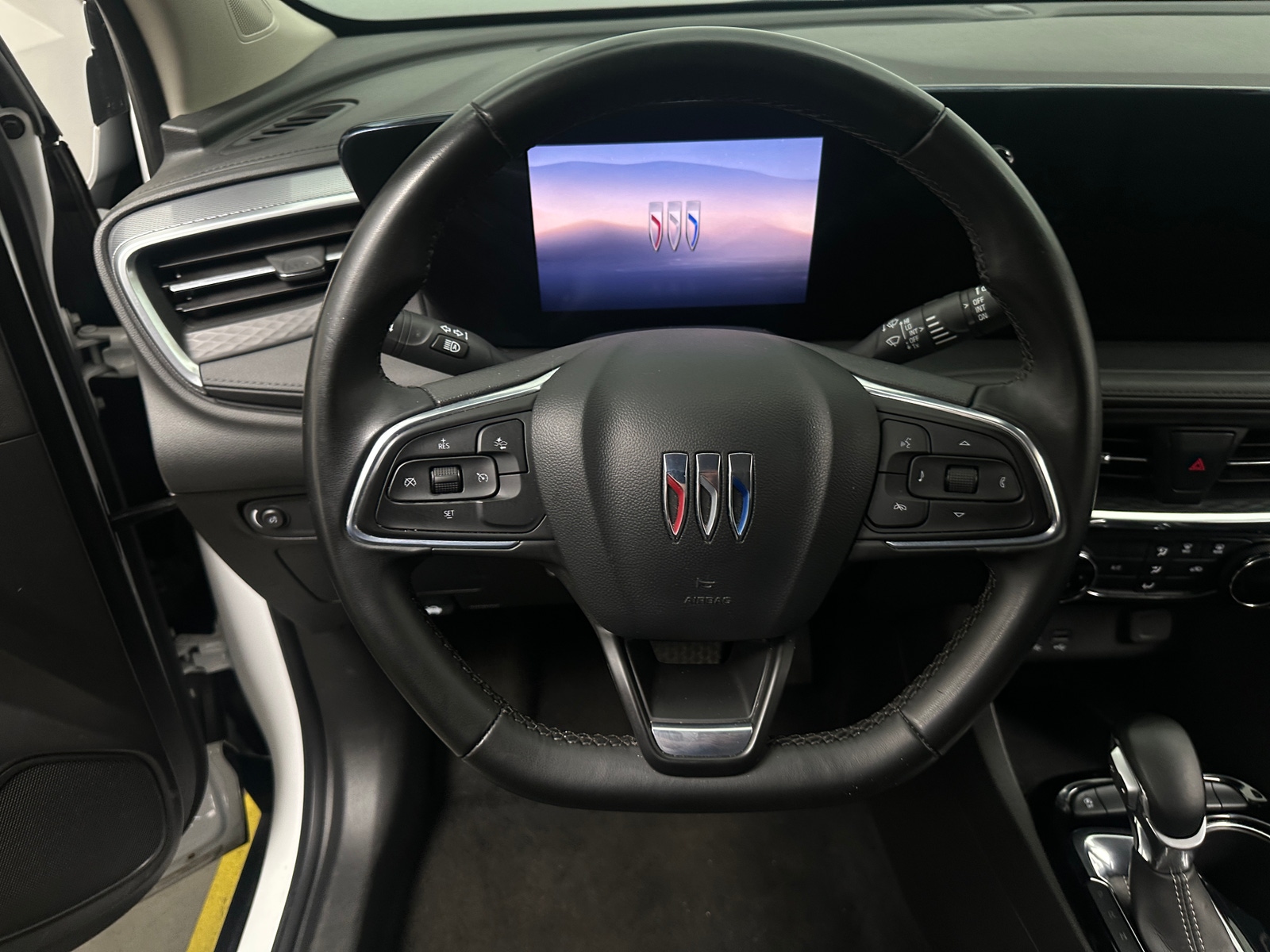 Thumbnail: 2024 Buick Encore GX - 4
