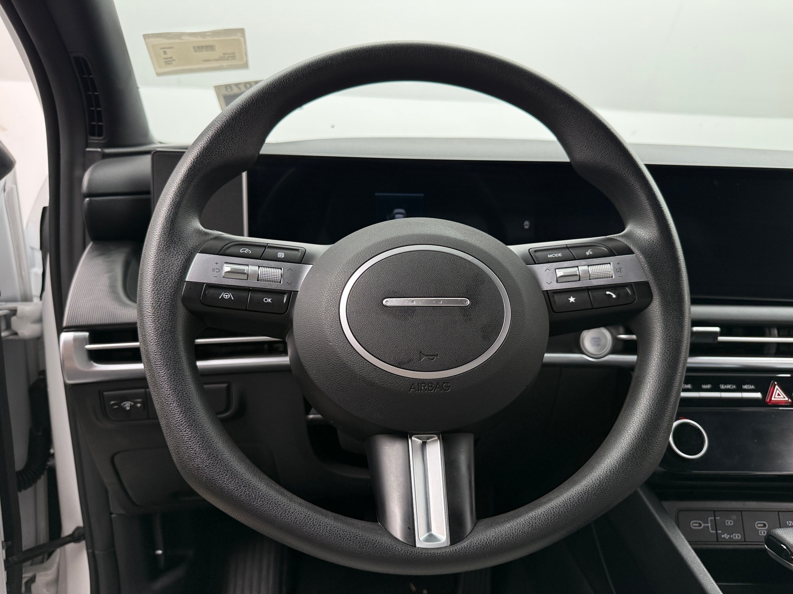 Thumbnail: 2025 Hyundai Santa Cruz - 4
