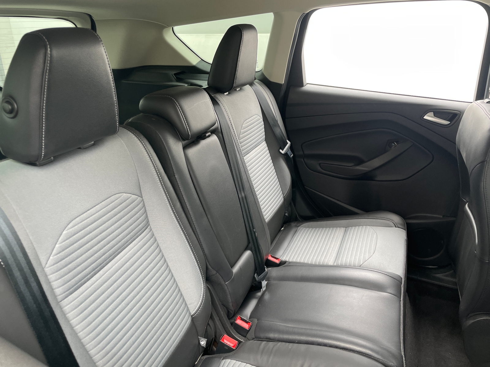 Thumbnail: 2019 Ford Escape - 6