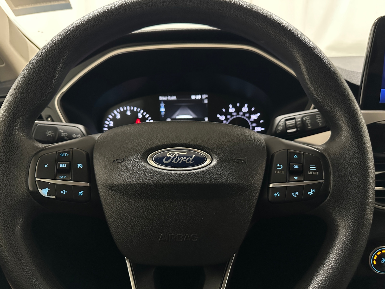 Thumbnail: 2020 Ford Escape - 5